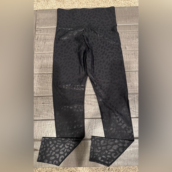 Carbon38 Black Leopard Leggings - Picture 2 of 3